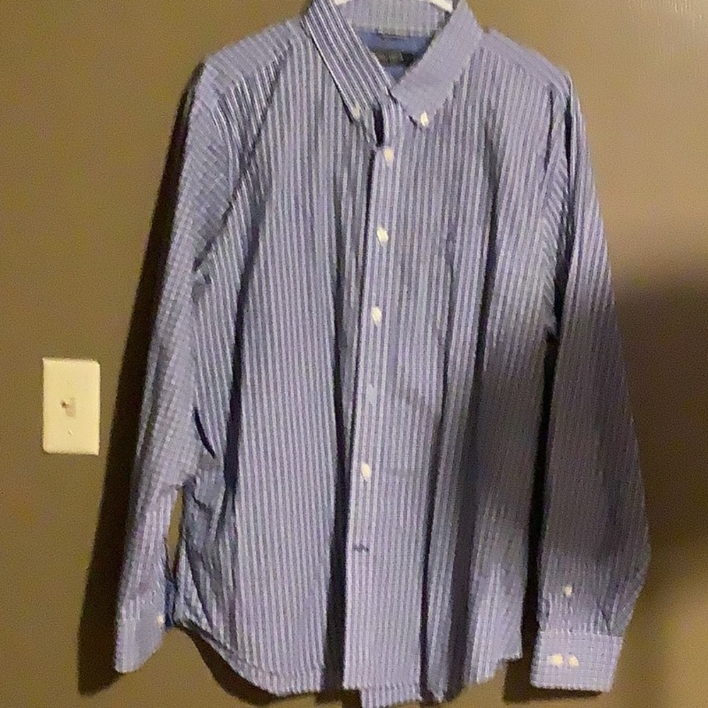 Nice Nautica shirt